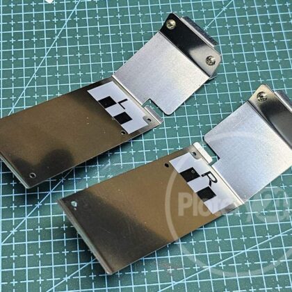 Roland RA RE RF 640 Media Clamp Ślizg Trzymak Mediów Papieru Blaszka 2 sztuki Lewy + Prawy Oryginał