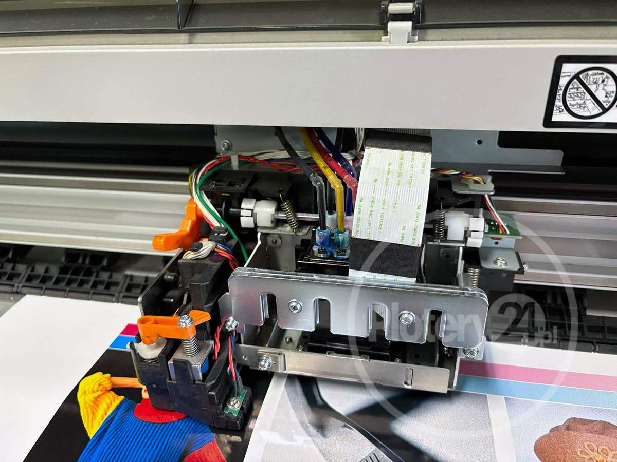 RENEW! Drukarka wielkoformatowa MUTOH VJ 1324 ONYX 10 Ecosolvent 1,37m ValueJet, ploter po serwisie, NOWA głowica DX6 / DX7, CISS Dowóz TYLKO 1szt Gwarancja 1rok - obrazek 7