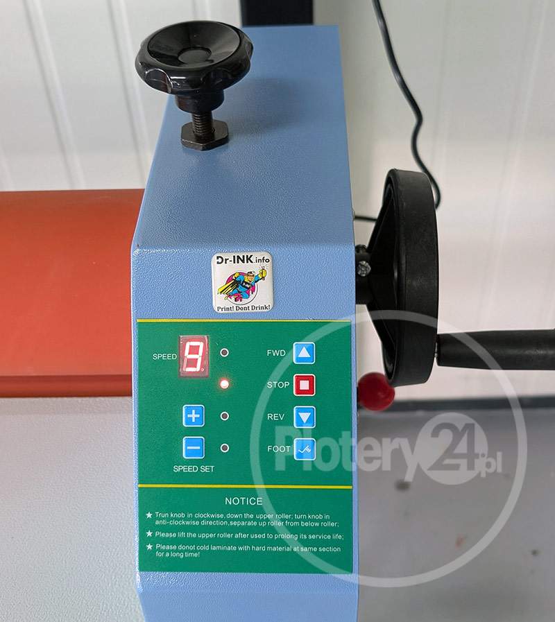 NOWY! Na zamówienie! Laminator elektryczny rolowy Dr-INK 1600 mm na zimno 160 cm Wyklejarka Aplikator Wydruków Foliarka FV Dowóz Leasing - obrazek 3